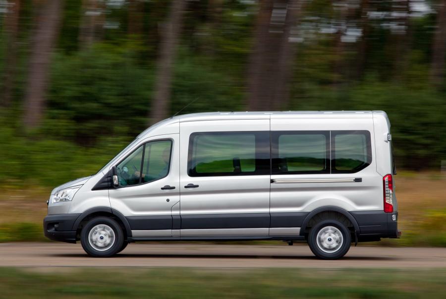 Ford Transit Kombi L3H2 2014 года  (фото 2 из 5)